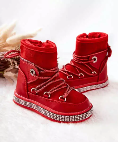 Detská obuv v červenej farbe