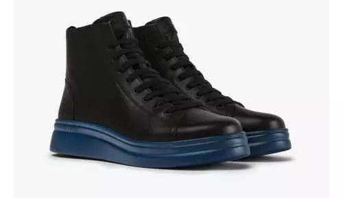 Čierne kožené dámske členkové topánky